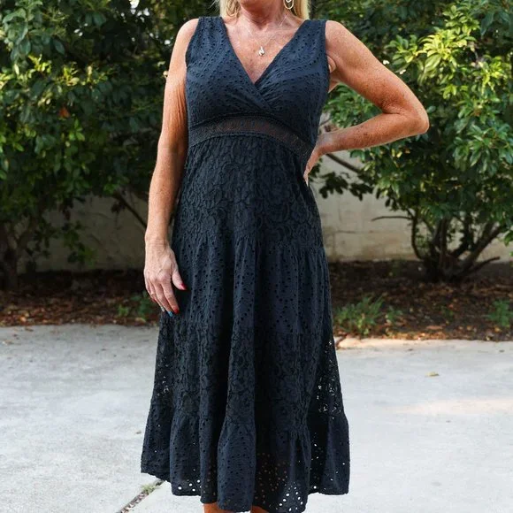 chinese dress ladies Final Sale Plus Size Eyelet Maxi Dress in Black – Chic And Curvy main image 1